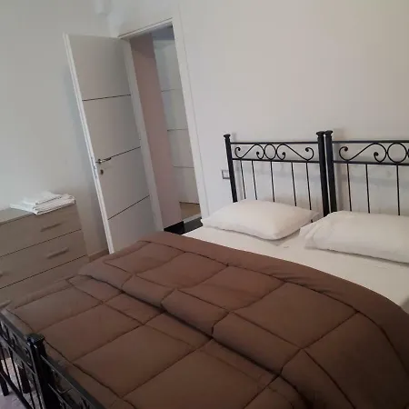 Apartment Enrica Moneglia