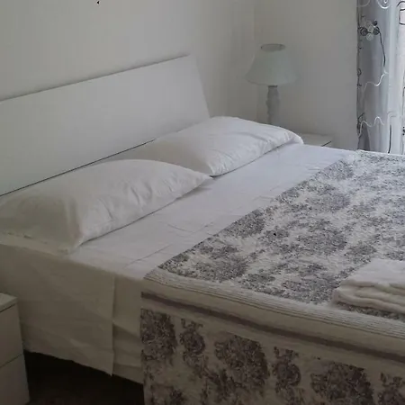 Apartment Enrica Moneglia